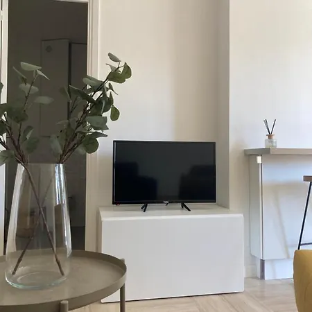 Saint Laurent Du Var Studio A 150 M De La Plage *