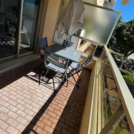 Saint Laurent Du Var Studio A 150 M De La Plage Apartment